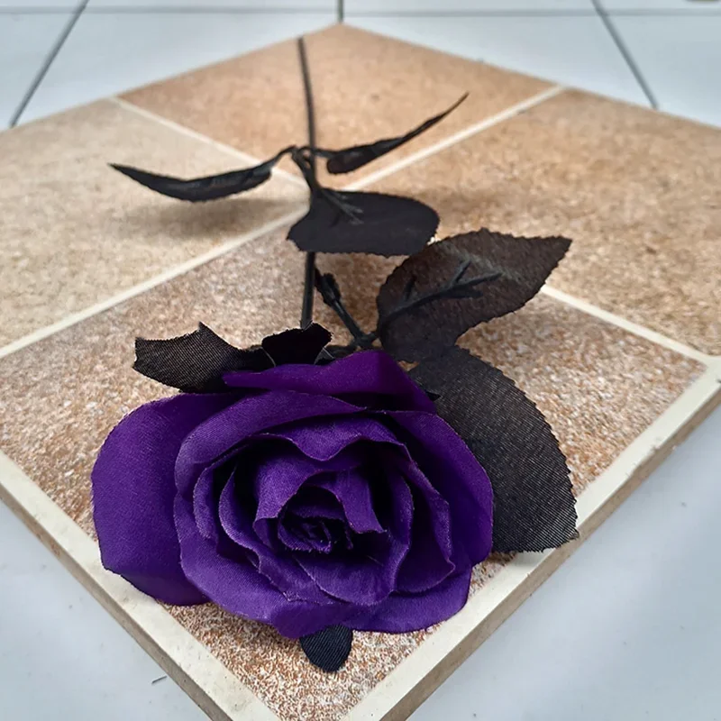 5 stücke 8-9cm Seide schwarze Rose künstlichen Blumen kopf Blumenstrauß nach Hause Wohnzimmer Hochzeit Weihnachten Dekoration Neujahr Dekoration