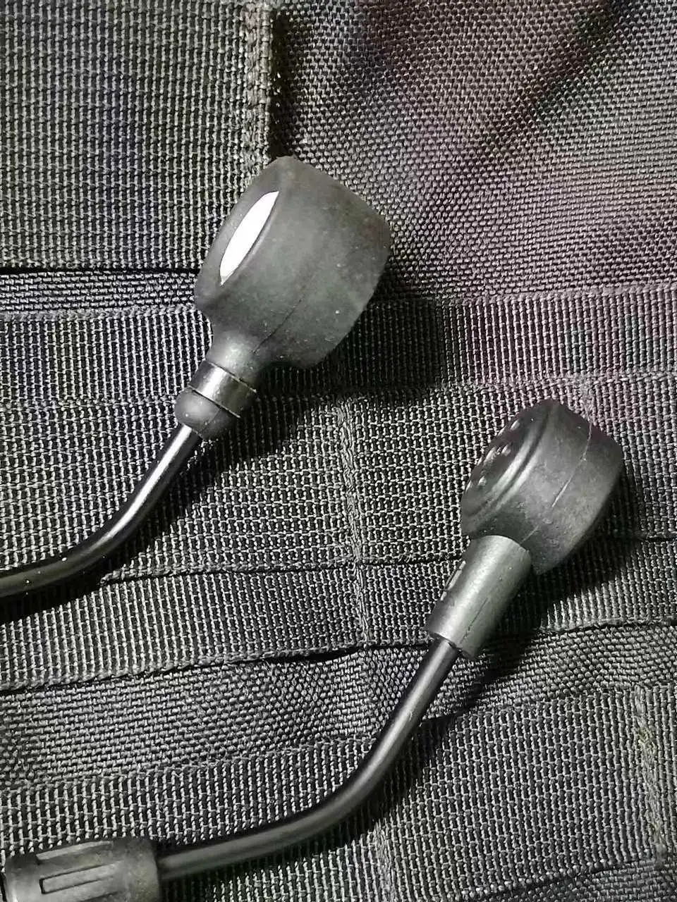 Auriculares tácticos XPI VI con micrófono condensador/dinámico - imagen 2