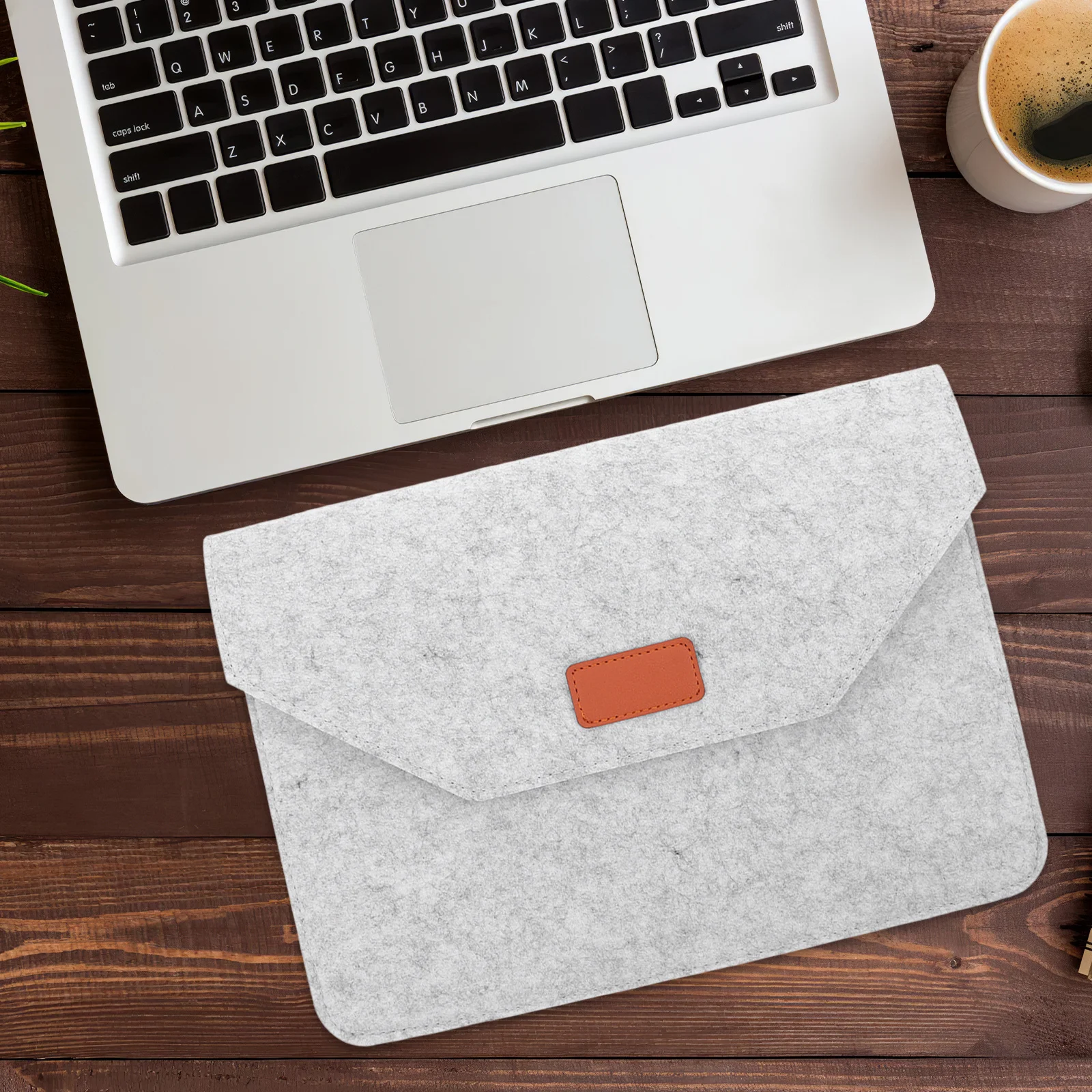 

1Pcs Laptop Protective Felt Case Portable Notebook Storage Bag Anti-Slip Shock-Resistant Compatible for Tablet Computer 13.3inch