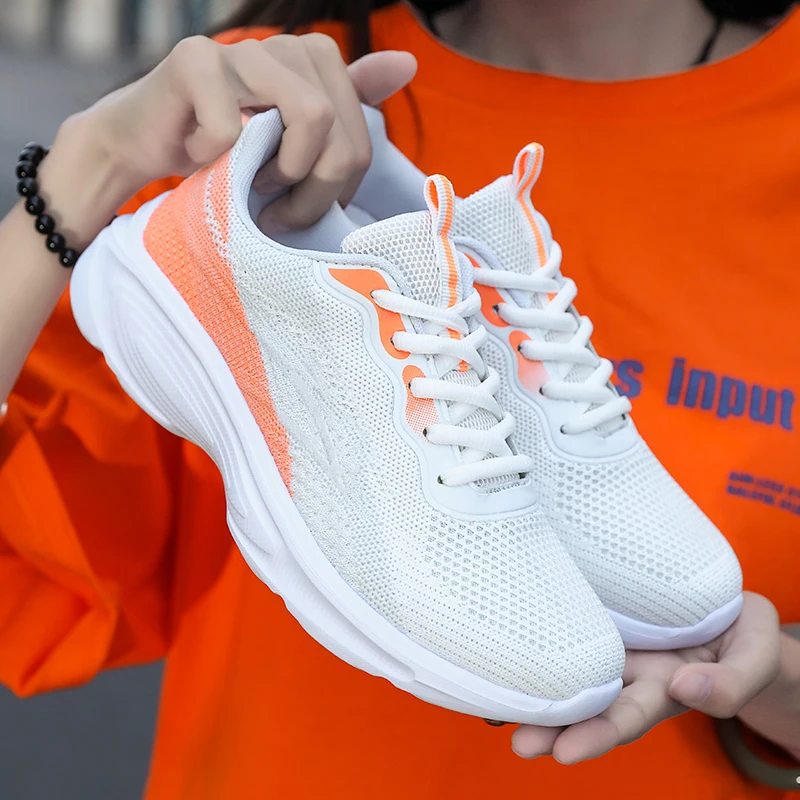 Novedad de verano, zapatillas para correr para mujer, zapatillas antideslizantes a la moda para senderismo, zapatos transpirables con cordones, zapatillas ligeras y cómodas para parejas