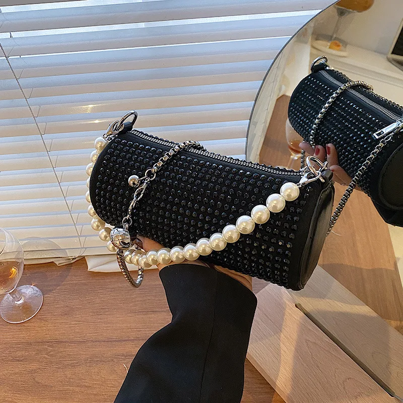 Fashion Rhinestone & Pearl Chain Crossbody Bag – Phone Pouch with Zipper, Adjustable Strap for Shoulder or Hand Carry