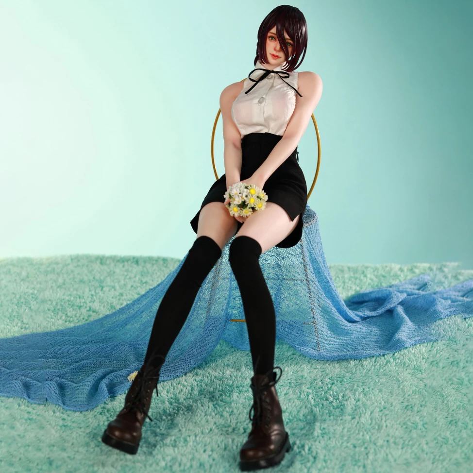 Reze 1/3 silicone material, with a built-in metal frame, wine red, deep purple hair, green eyes, for collection and display