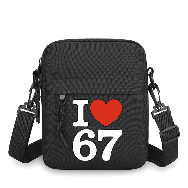 "نجا 67 يومًا من المدرسة" حقيبة كتف للأطفال عتيقة بستة سبعة مطبوعة حقائب هاتف محمول صغيرة موضة ميمي 67 حقيبة كروسبودي