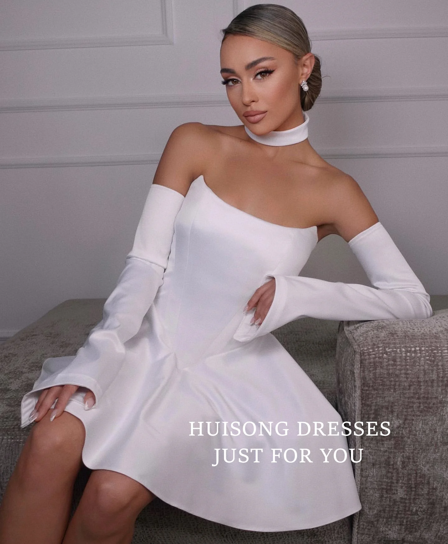 

HUISONG Customized Short Satin Wedding Dresses Long Sleeves Mini Bridals Gowns Wedding Party Dress 2025