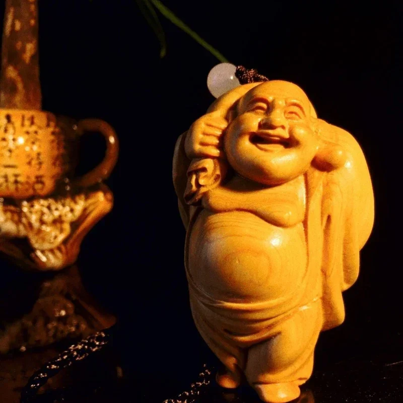

Cliff Cypress Wood Carving Maitreya Buddha Play Small Carving Piece Hand Play Piece Charm Solid Ornaments Statues ForDecoration