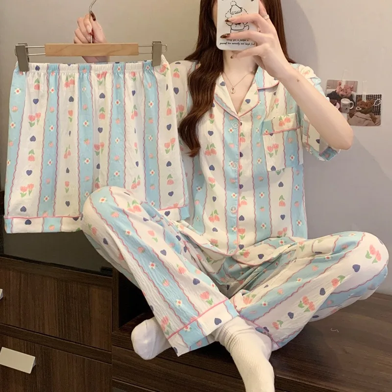 

South Korean Countryside Tulip Short Sleeved Three Piece Set Pajamas for Women Skin Friendly and Comfortable Home Wear Striped