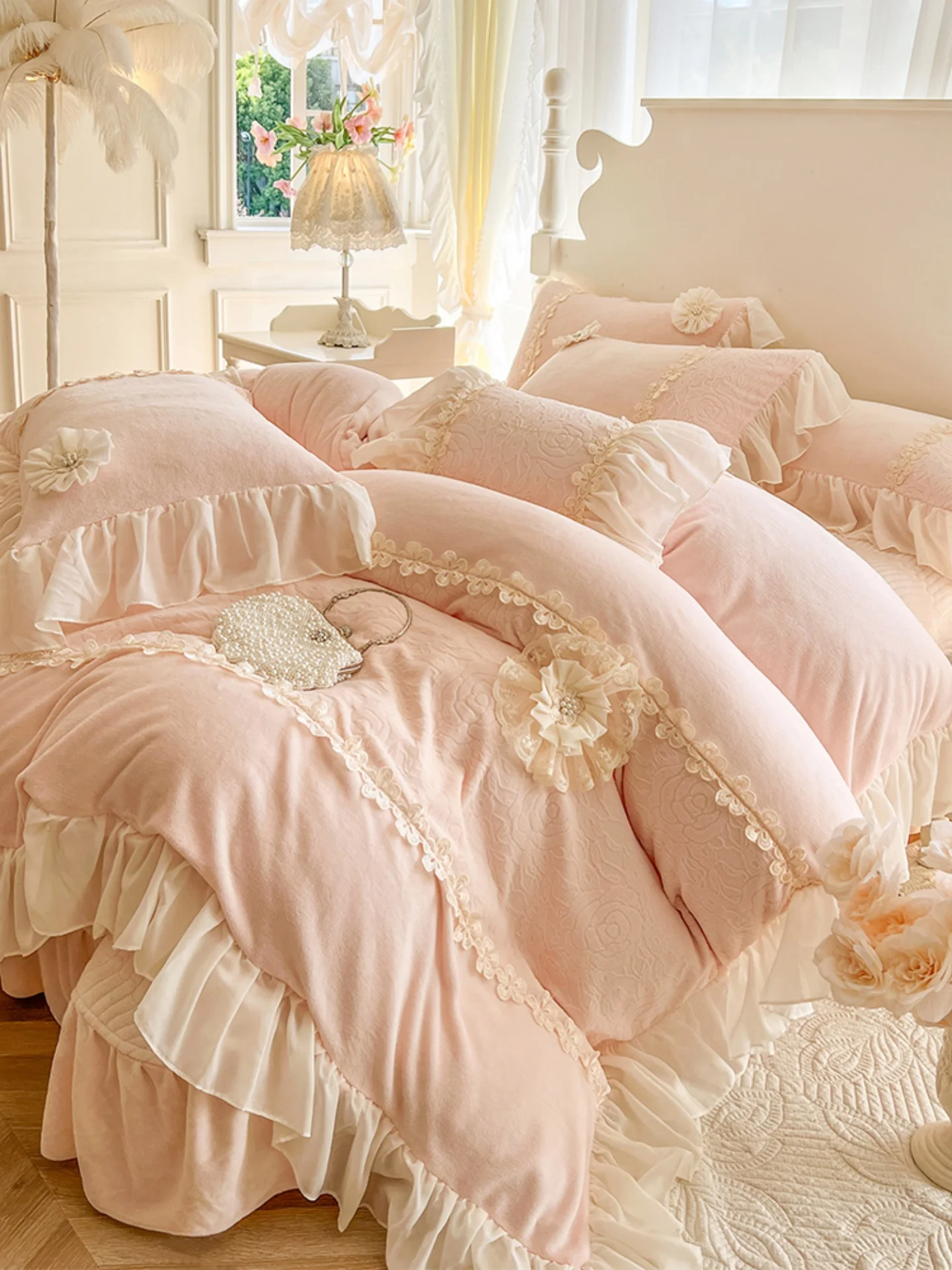 Winter Thiened Coral Fce Bedding Set Milk Velvet Lace Trim Bed Cover Sle Four-Piece eet And Duvet Cover Set