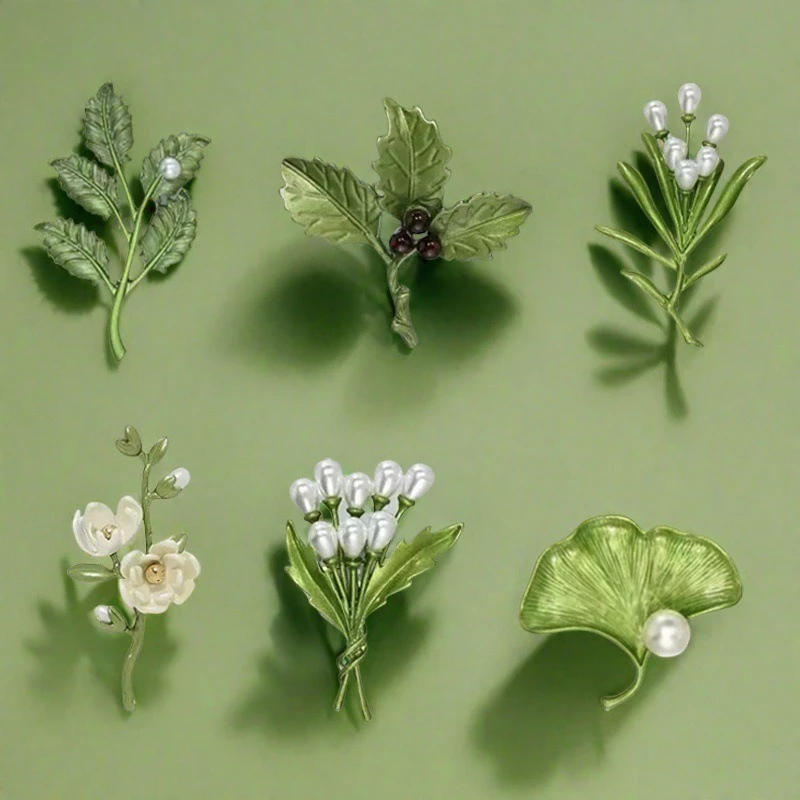 Vintage Exquisite Green Plant Leaf Design Brooch Stylish Exquisite Commute Metal Pin Badge for DIY