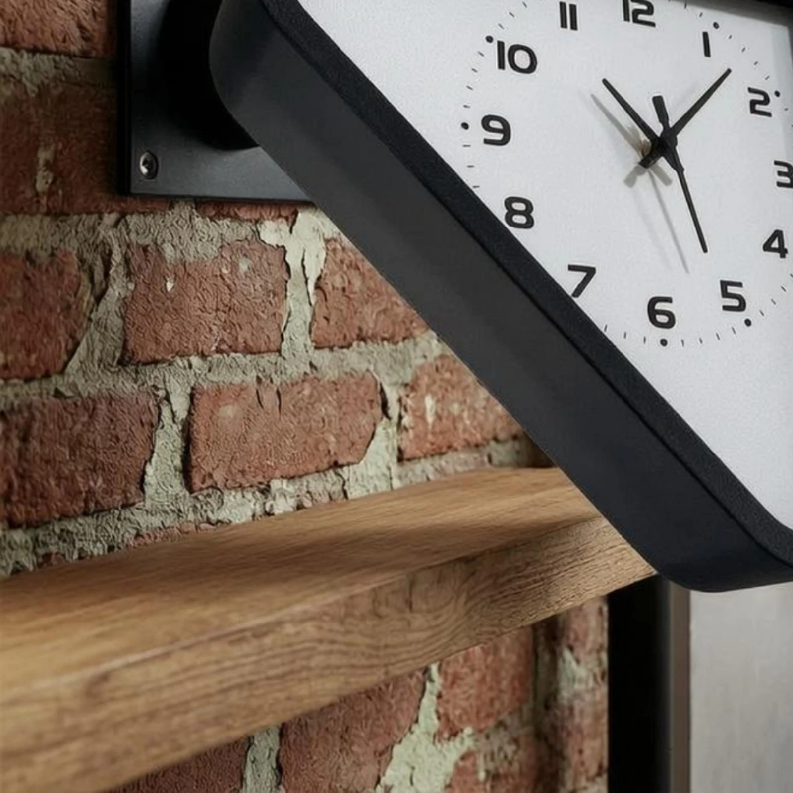 Station Wall Clock Analog Double-Sided Wall Clock Slim Hands Compact for Indoor Rooms