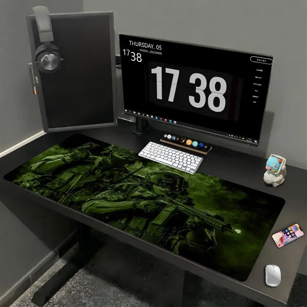 XXL Large Gaming Mouse Pad Green Masked Trooper Deskmat Non‑Slip Rubber Keyboard Table Mats Military Tactical Game Mousepads