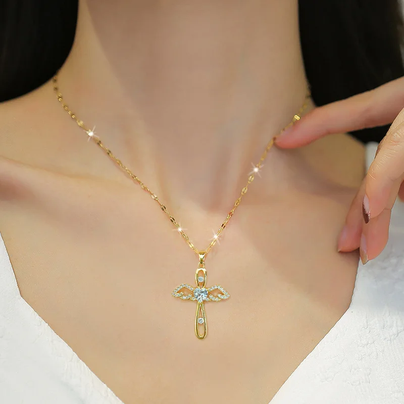 Luxury Zircon Angel Wing Cross Pendant Choker Necklace for Women Men Stainless Steel Chain Jewelry Accessories Gifts for Friends
