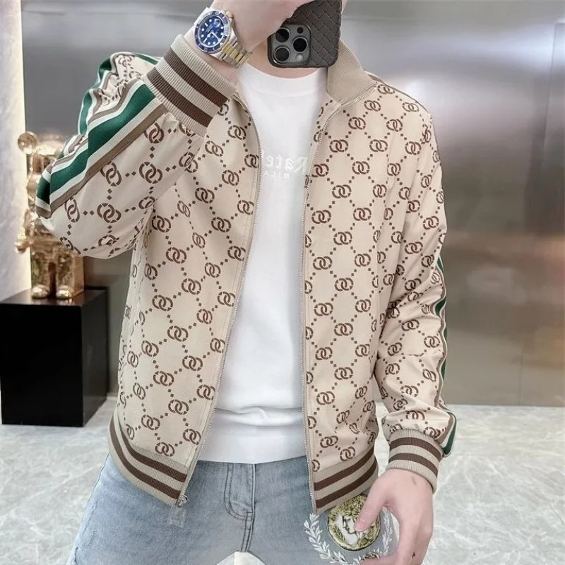 Spring/summer 2024 new European fashion zipper collar printed jacket men\'s fashion brand handsome casual coat.