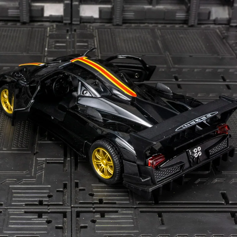 

CCA 1:31 Моделирование Pagani Zonda Модель автомобиля из сплава Коллекция орнаментов Раллийная дверь гоночного автомобиля может открыть звук и освещение