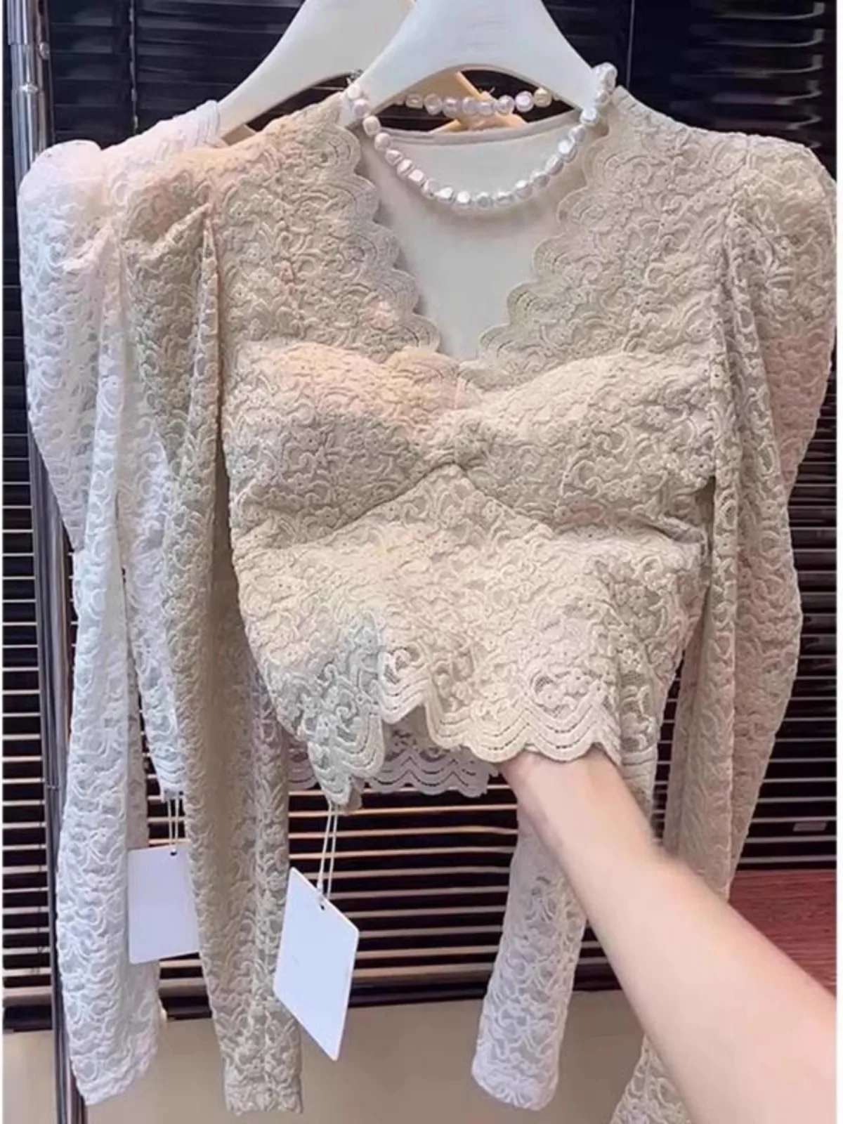

Утепленная женская базовая кофта с длинным рукавом и V-образным вырезом, кружевная, для осени и зимы, теплая внутренняя одежда, многослойная одежда в корейском стиле