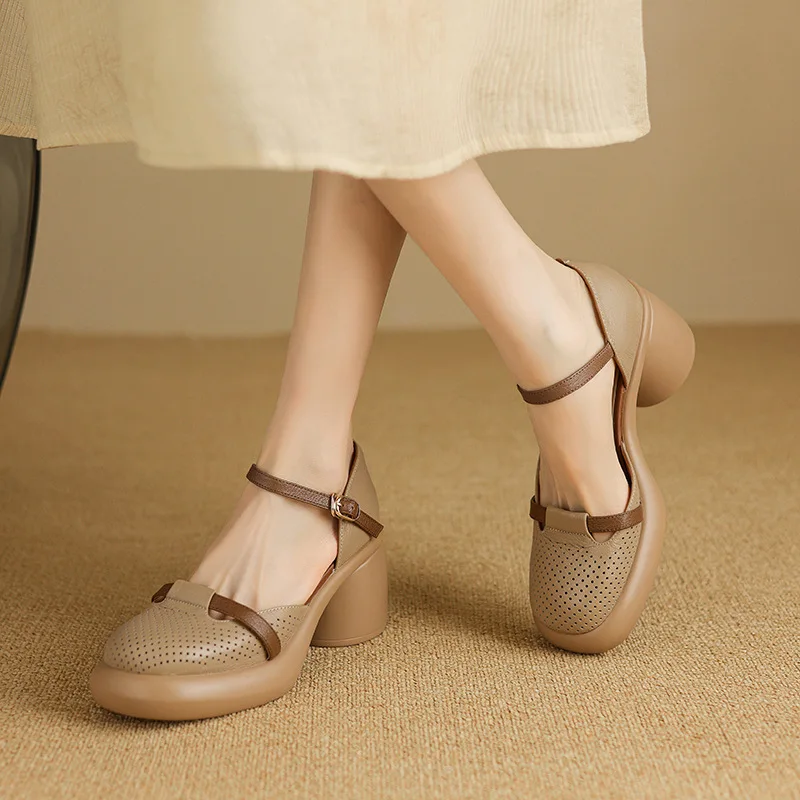 High Heels Waterproof Platform Does Not Tire The Feet of Women Summer with A Skirt with A Thick Sole Hollow Sandal