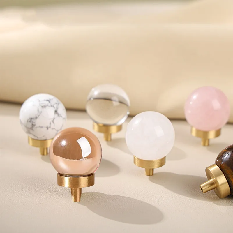New Creative Knob Crystal Handle Light Luxury Brass Handle Clothing Cabinet Door Shoe Cabinet Drawer Brass Crystal Ball Handle
