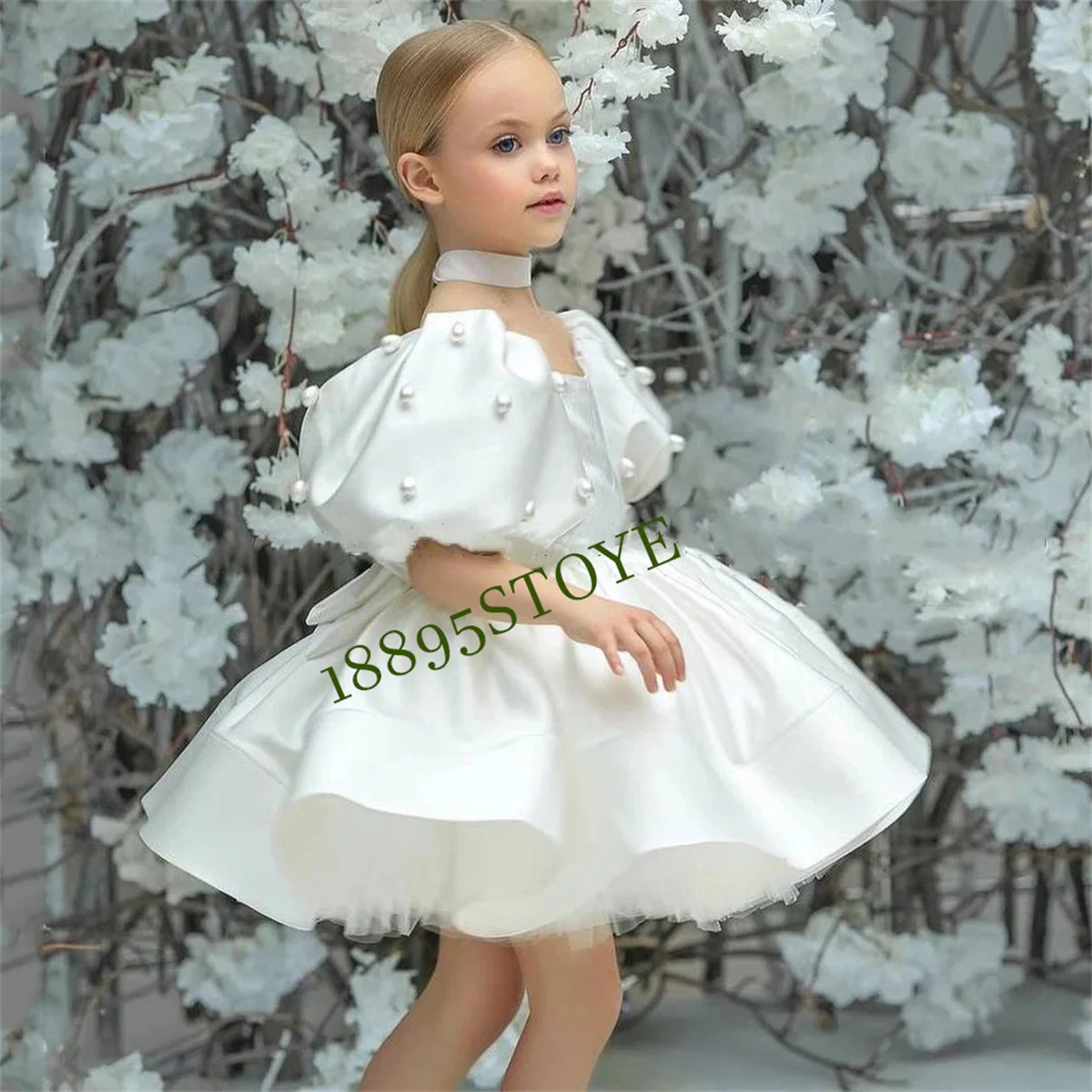 2024 Flower Girl Dress Scoop Neck Puff Girls Party Dresses for Wedding Short Sleeves Satin Kids Christmas Ceremonial Dress