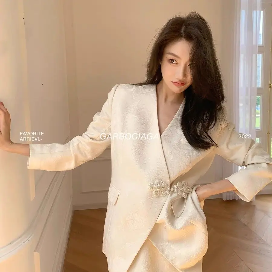 

New Oriental Style Blazer Women Embroidered Floral Brocade Jacket Vintage Modern Chic Loose Fit Spring Casual Suit Outerwear