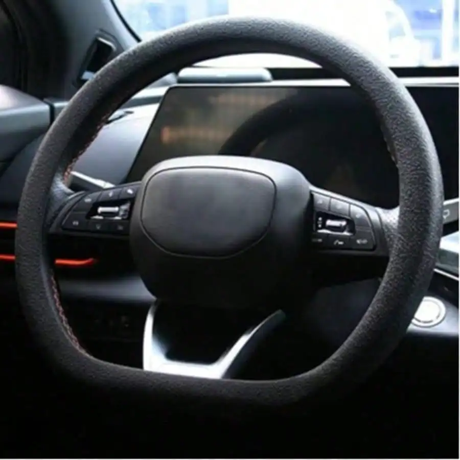 

14-16 Inch Universal Anti-Slip Leather Texture Silicone Steering Wheel Cover, Breathable Auto Protector