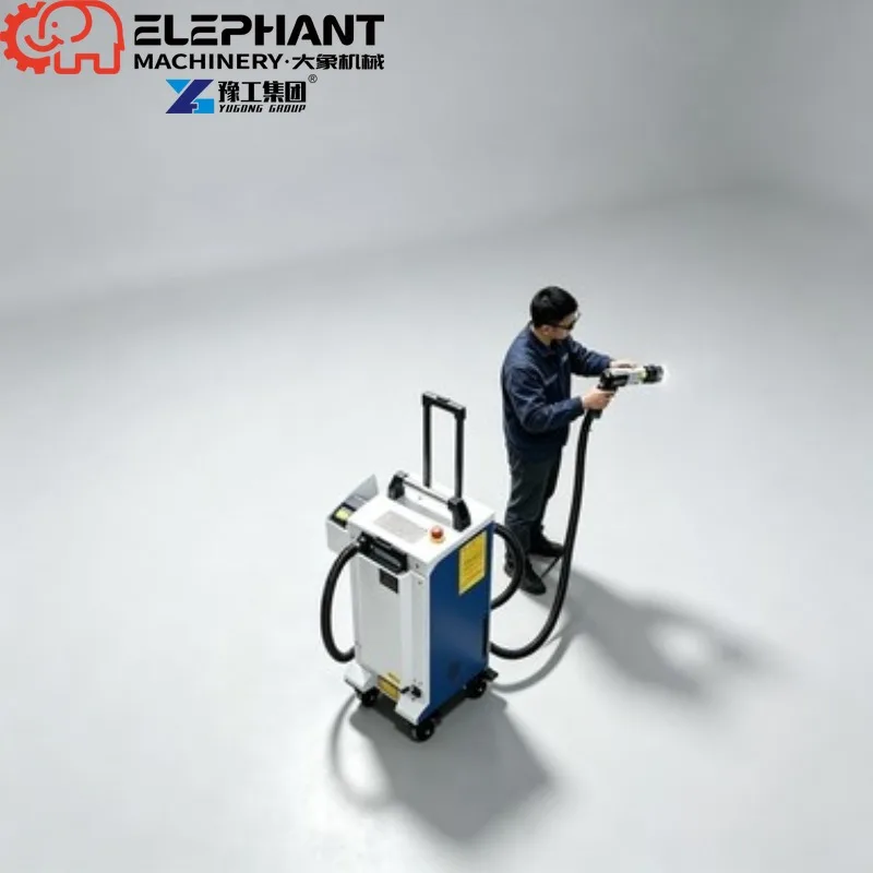 Handheld Water Cooled Laser Cleaning Machine 2000W High Durability Rust Oil Remover For Stainless Steel Carbon Steel Aluminum
