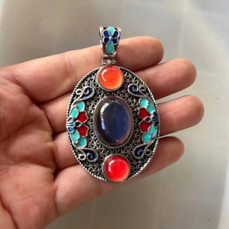 Antique Miscellaneous Collection Vintage Distressed Silver-Plated Pendant Cloisonne Inlaid Temperature-Sensitive Color-Changing