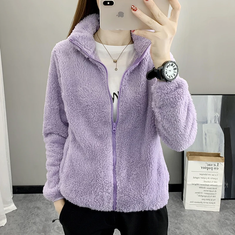 เสื้อสเวตเชิ้ตผ้าฟลีซแบบไม่มีฮู้ดสำหรับผู้หญิง สไตล์ฮาราจูกุ แนวสตรีท ทรงครอป น้ำหนักเบา เหมาะสำหรับฤดูใบไม้ผลิ มีกระเป๋า ลายเรขาคณิต สไตล์ Y2K น่ารัก