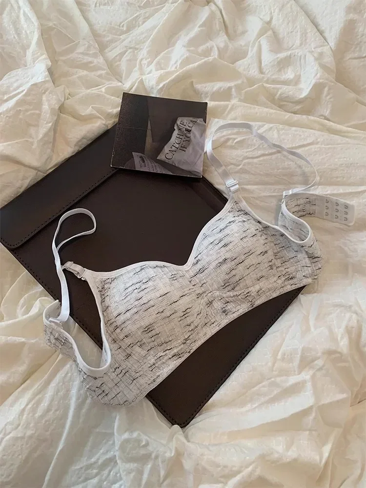 Kawaii Schul-Push-up-BH – süßes Anti-Durchhänger-Bralette für Teenager, leicht, Luftismus, nicht verstellbar, Uniformkleidung, 2026, Neu, BANERDANNI