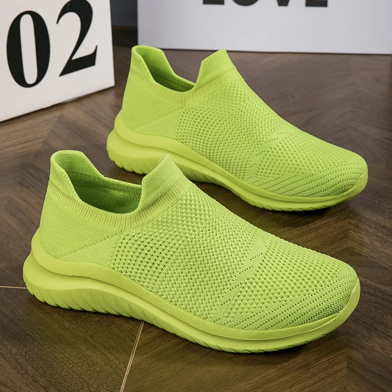 2026 New Light Sneakers Shoes Women Loafers Light Walking Summer Mesh Breathable Knit Slip On Socks Running Shoes Casual Shoes