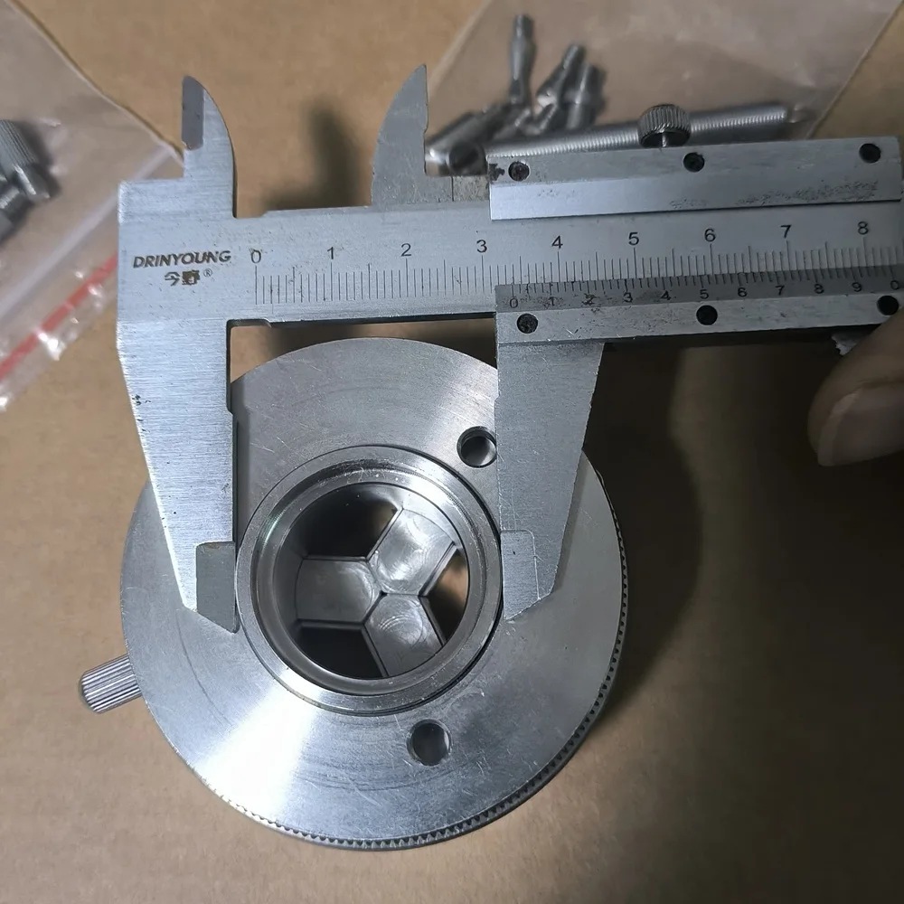 304 stainless steel three jaw chuck