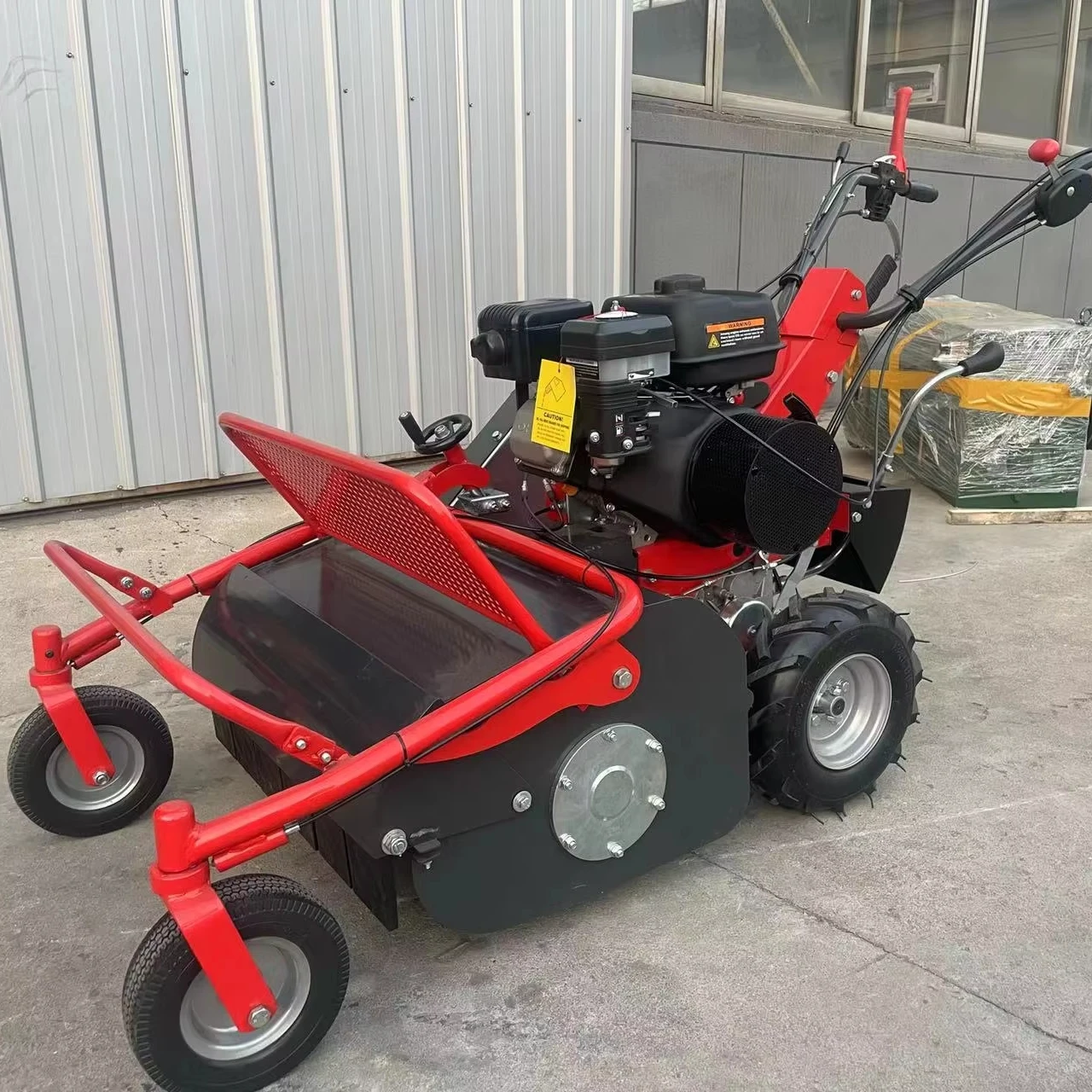 

Durable and Efficient Grass Cutting Mower Ideal for Gardens Parks and Lawns High Performance Lawn Mower
