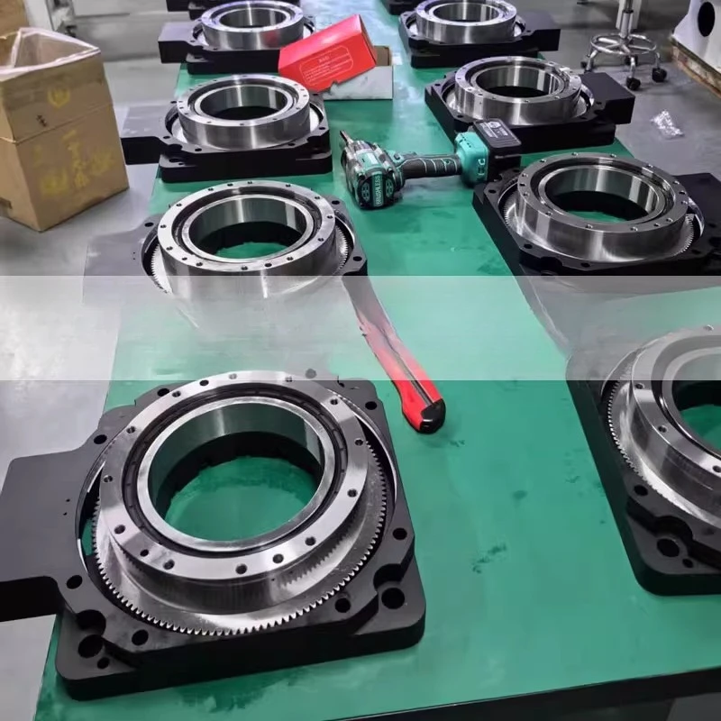 Hollow rotating platform gear reducer 465 precision load right angle central indexing disc stepper motor