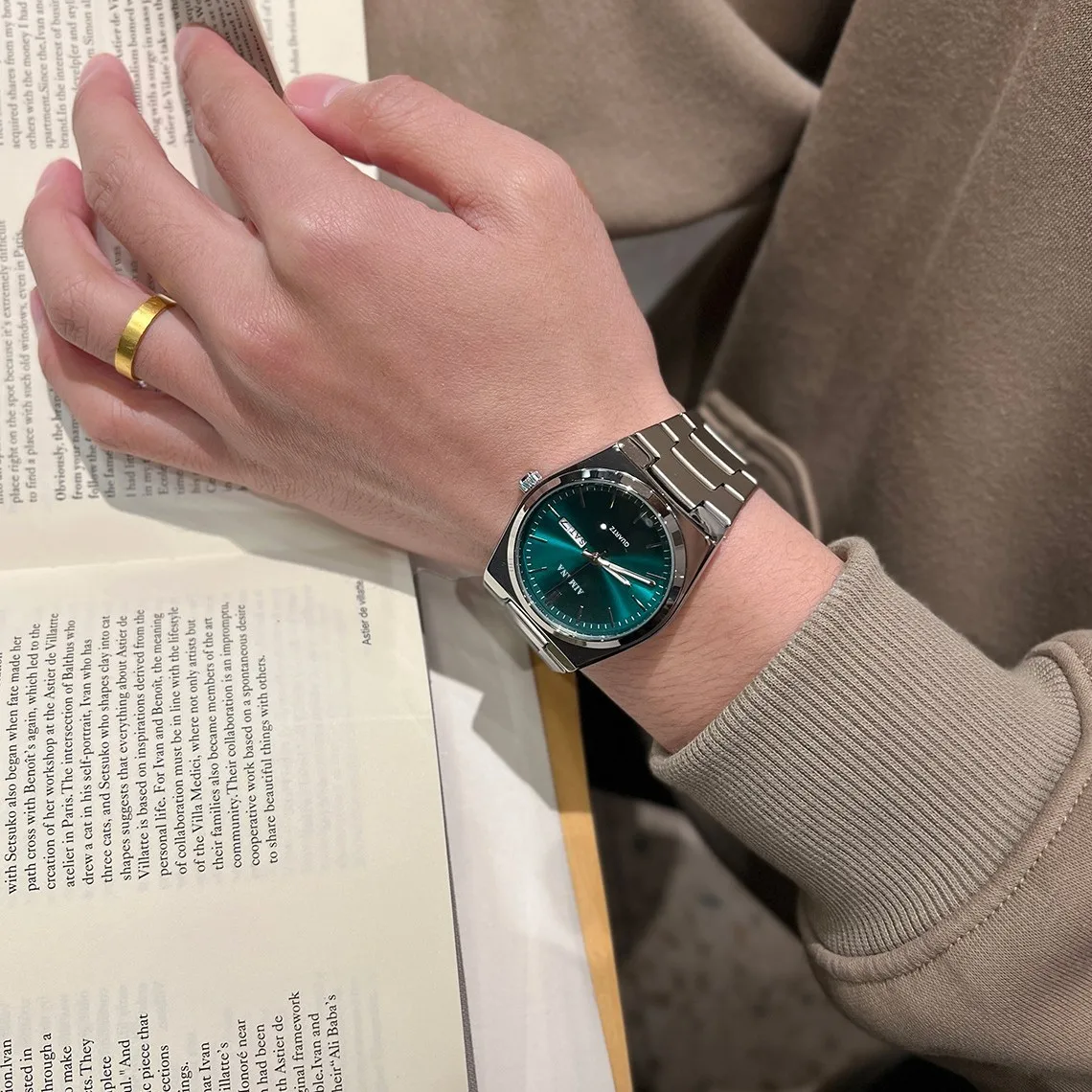 

Luxury Quartz Man Wristwatch Sport Men Watches Waterproof Luminous Date Week Stainless Steel Men's Watch Male Reloj