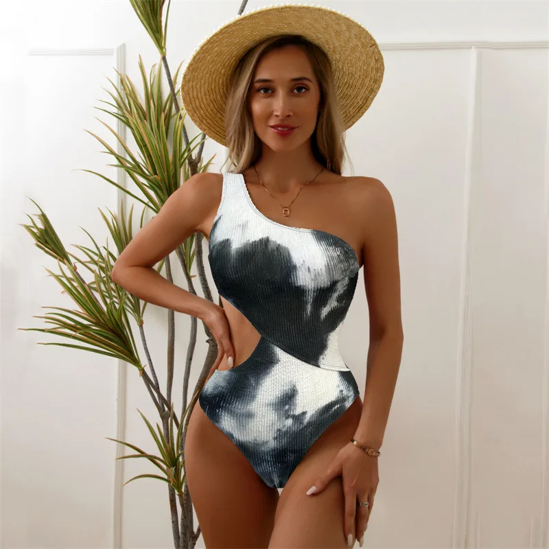 Women One Piece Swimsuit New Plus Size Swimwear Sexy One Shoulder Gradient Cut Out Bathing Suit Summer Beach Wear Bathers
