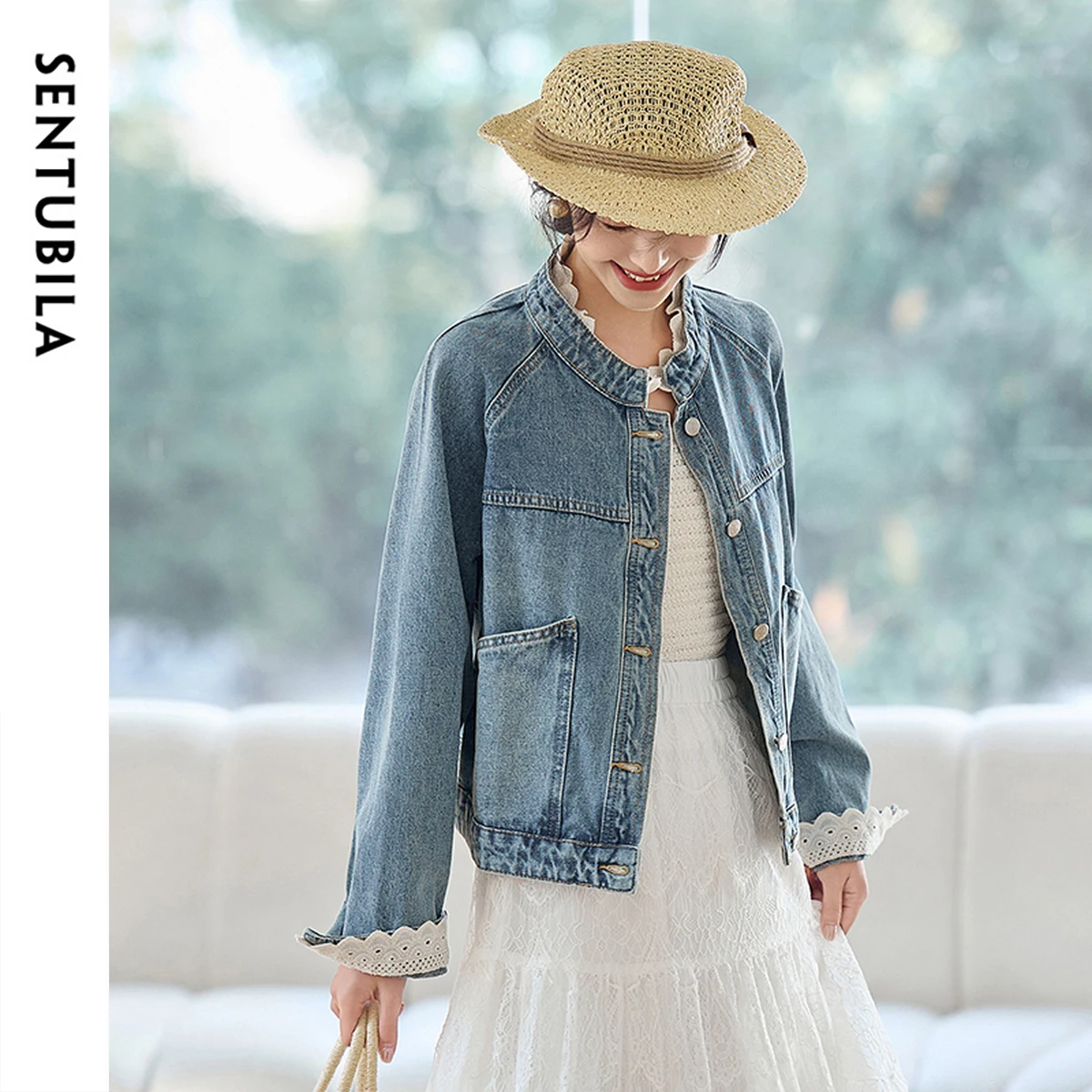 

SENTUBILA Casual Denim Coat For Female 2025 Spring Lace-trimmed Collar Design Jackets Raglan Sleeve Metal Button W51W80401