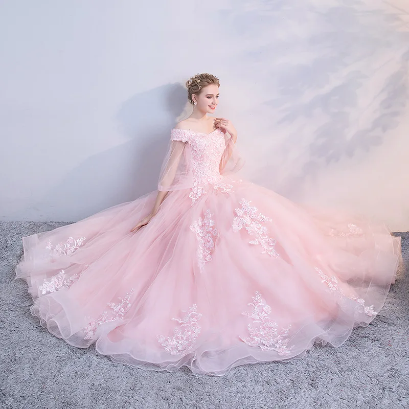 Lichtroze Quinceanera-Jurken Kant Geappliqueerd Van De Schouder Feestjurk Zoete Baljurk Klassieke Kanten Prom Dress Plus Size