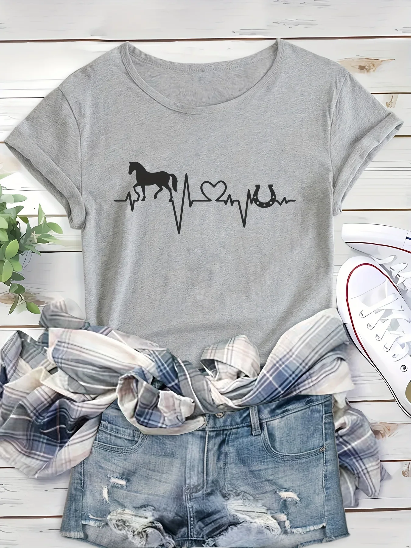 Valentine\'s Day Horse & Heart Letter Print Crew Neck Women\'s Short Sleeve Sports T-shirt Vintage Women Clothing