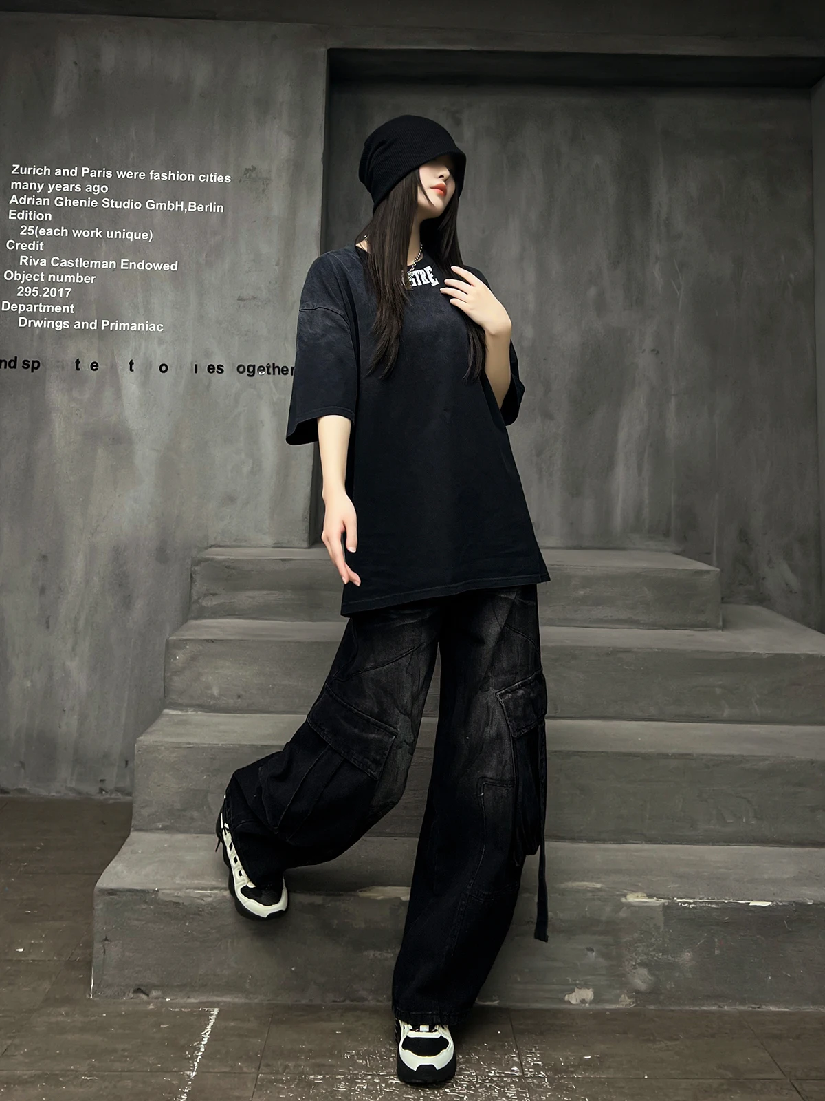 

Модный летний комплект M-Brand для девушек: черная футболка с коротким рукавом в уличном стиле и джинсы с широкими штанинами, двухсоставный костюм для молодых женщин