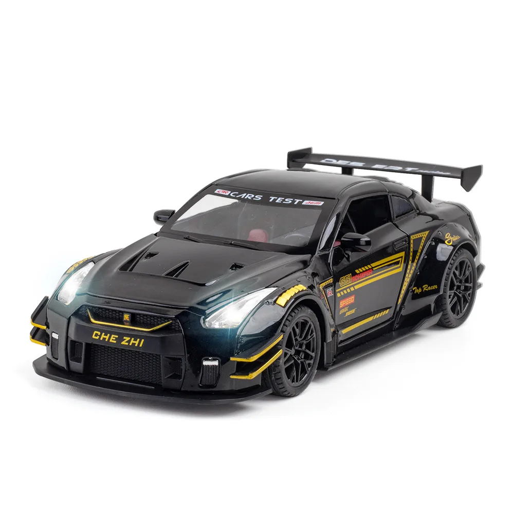 1:24 GTR R35 Sports Car Alloy Sound and Light Car Model Birthday Gift Toy Boy Creative Gift Collectibles Toys
