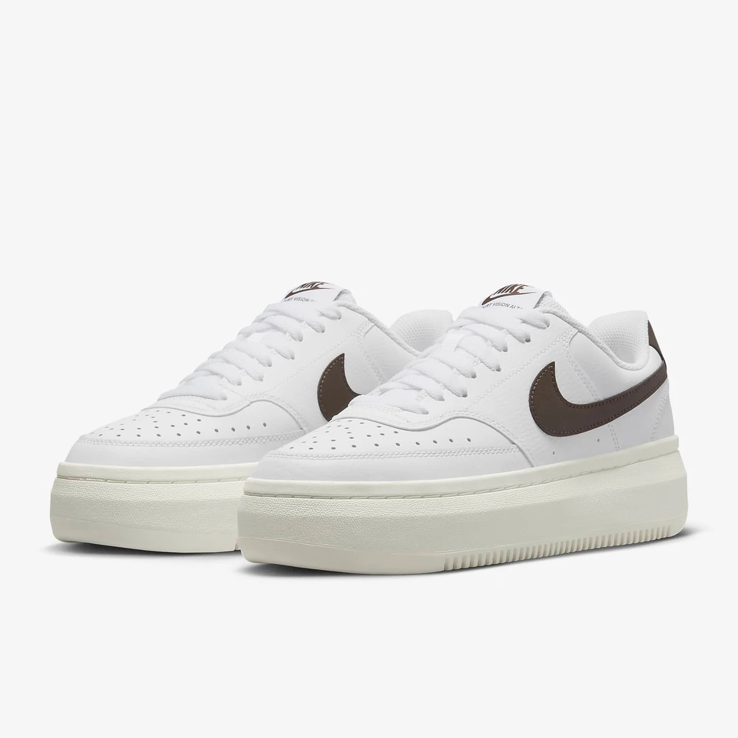 

Женские кроссовки Nike Authentic Court Vision Alta LTR на толстой подошве DM0113-103