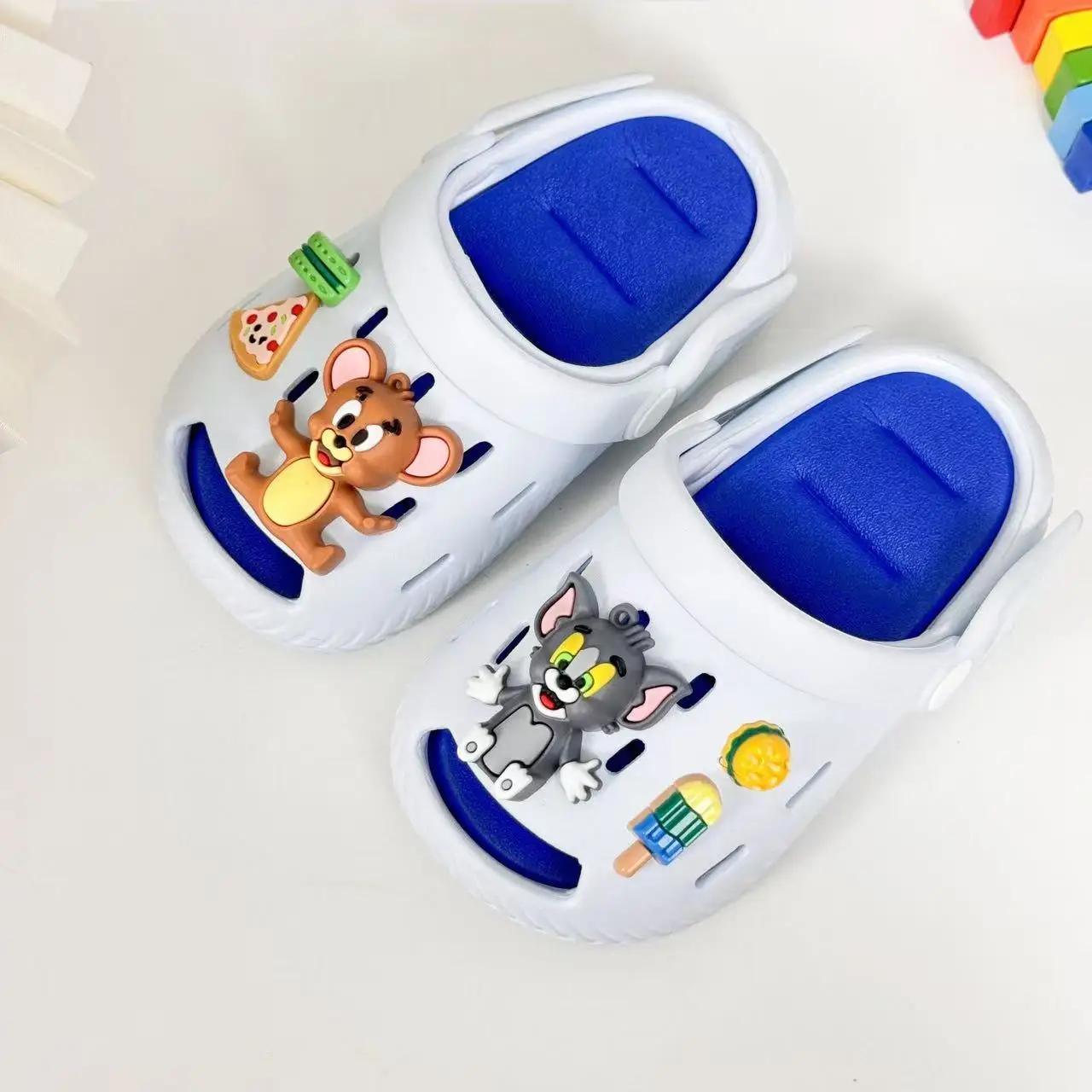 

r‌eal pictures 2025 new summer comfortable cat and mouse cartoon plus big size child children's slippers kids blue sandals