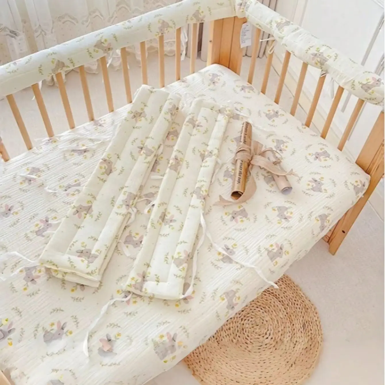 Cute Rabbit Floral Printed Baby Crib Rail Bumper Soft Breathable Anti‑Collision Cot Guard, Reversible Washable Decor Crib Side L