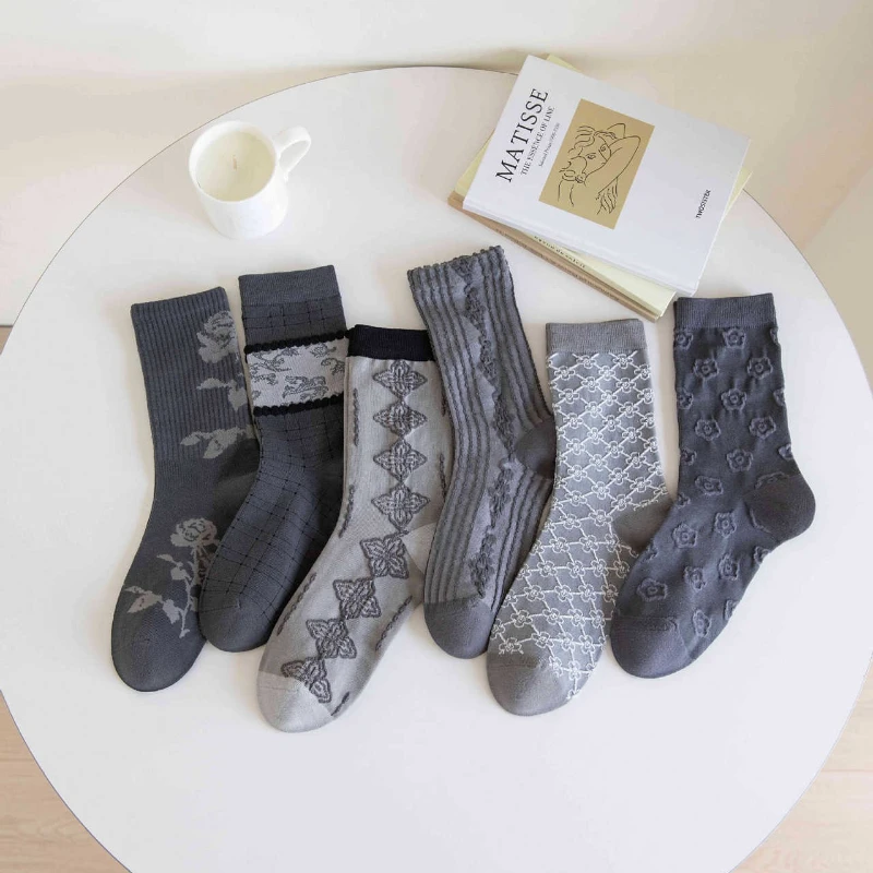 2026 New Gray Socks Women Autumn and Winter Retro Women Socks Floral Embossment Japanese Harajuku Vintage Medium Tube Socks Gift