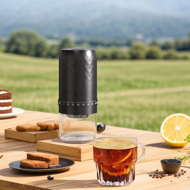 

Электрическая кофемолка, портативная регулируемая кофемолка, работа в одно касание, идеальный кофе-компаньон для свежемолотых кофе