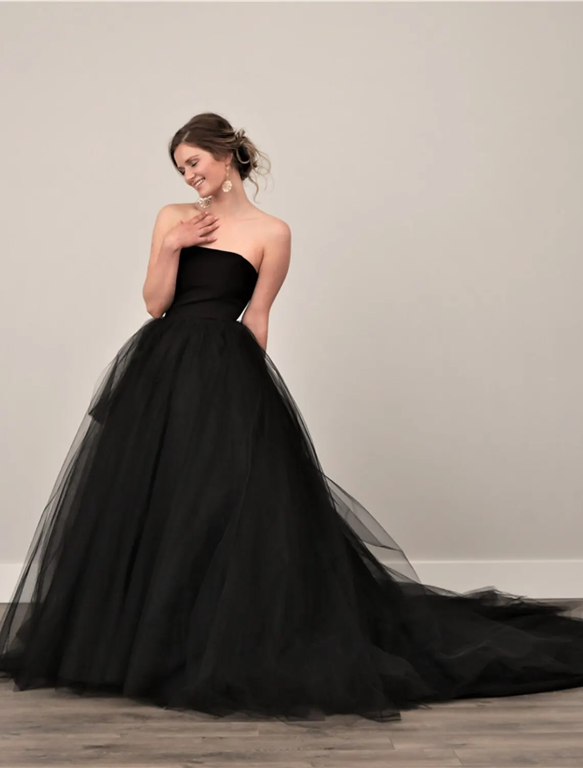 

A-Line Wedding Dresses Strapless Court Train Satin Tulle Strapless Black with Draping 2024