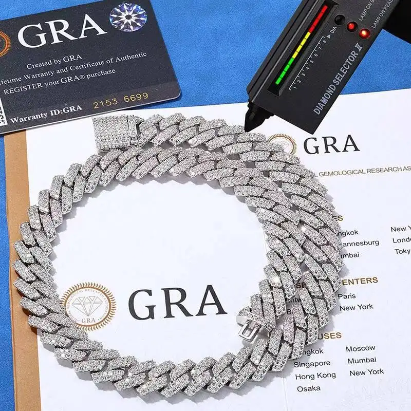 Fashion 925 Silver Iced Out Cuban Link Chain VVS Diamond 14mm Moissanite Cuban Link Chain with GRA Certificate..