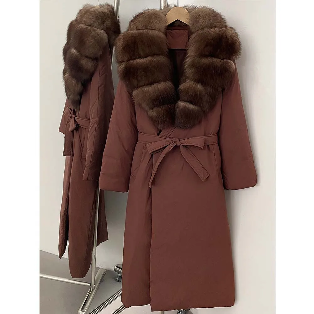 เสื้อโค้ทขนเป็ดขาวแท้สำหรับผู้หญิง ฤดูหนาวปี 2025  คอปกขนฟ็อกซ์แท้  แบบยาวพองตัว  หนานุ่ม อุ่น  พร้อมขนแท้