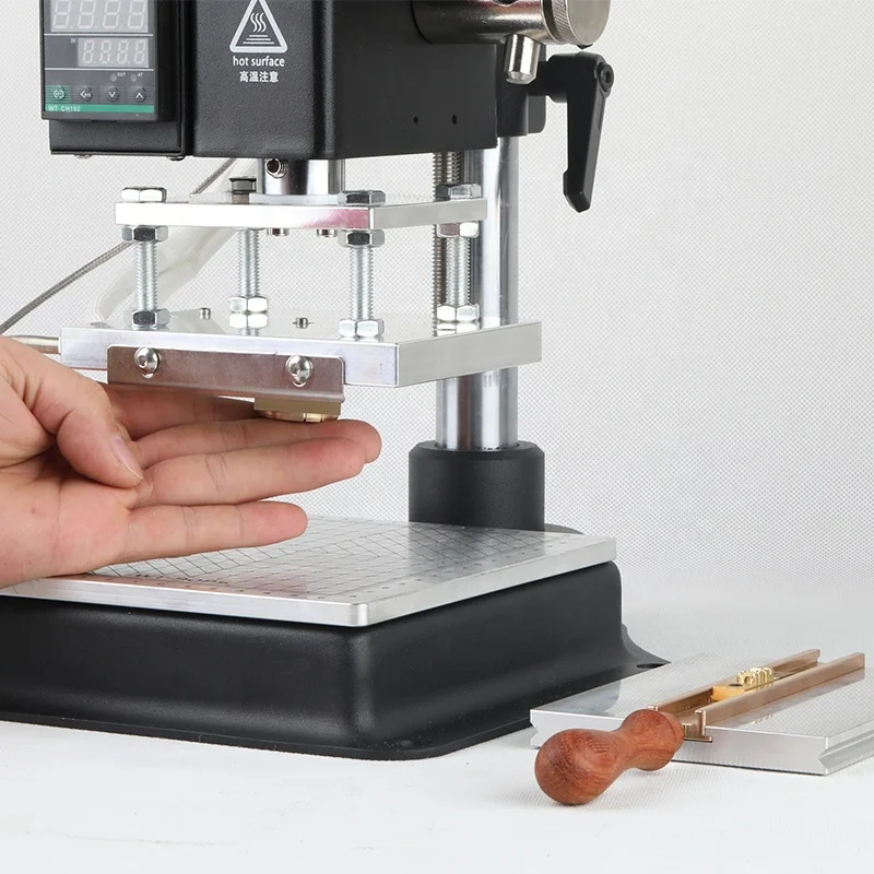 Máquina de estampado Digital con ranura en T, estampadora en caliente, estampadora Manual para cuero de PVC, Pu y papel