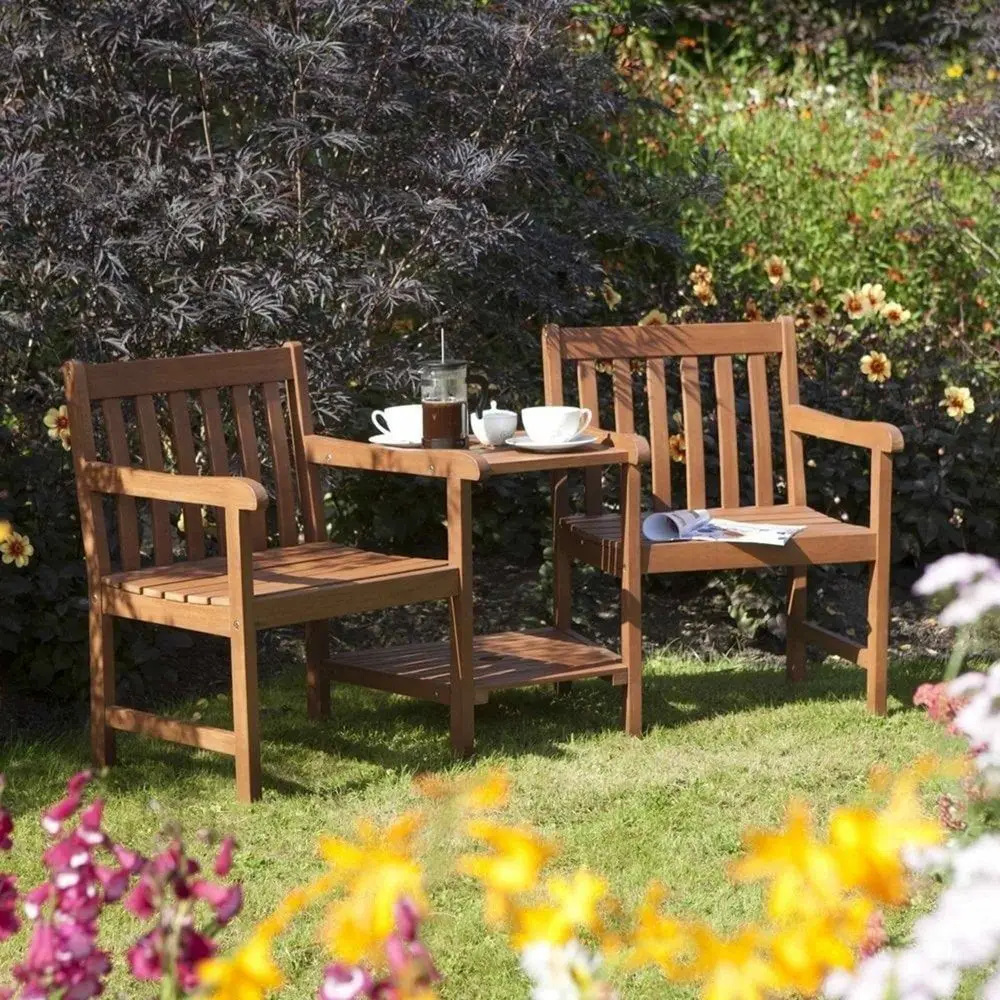 

A100 Hampton Companion 2 Chair and Side Table Set