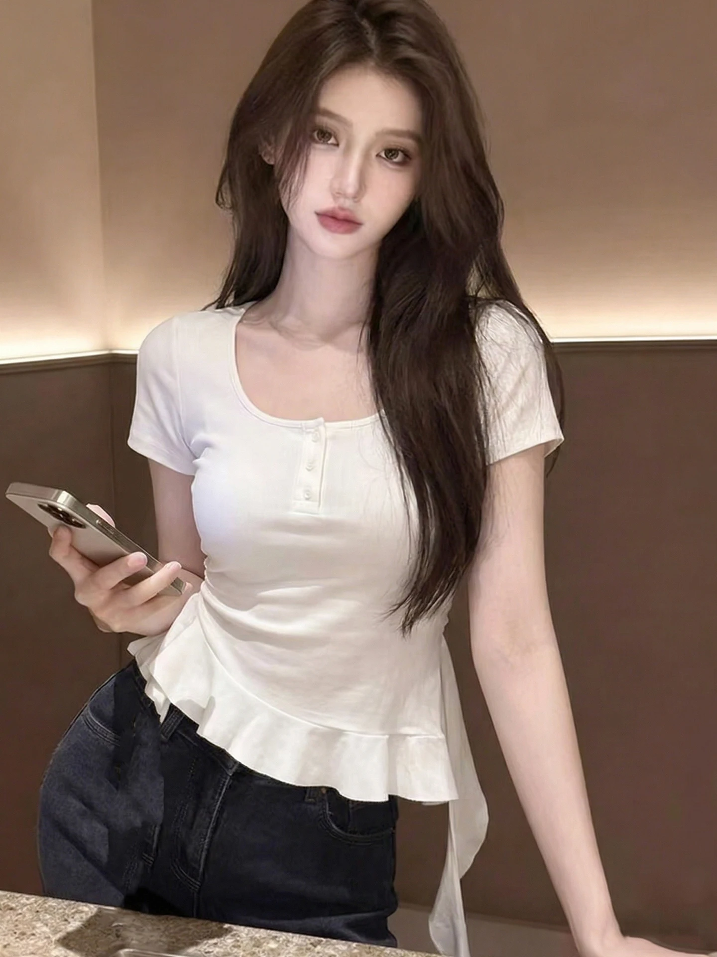 

Korean Style Pure Color Casual Soft Comfortable Short Sleeve T-Shirt Summer Elegant Design Women's Top Commute Fashion Straig...
