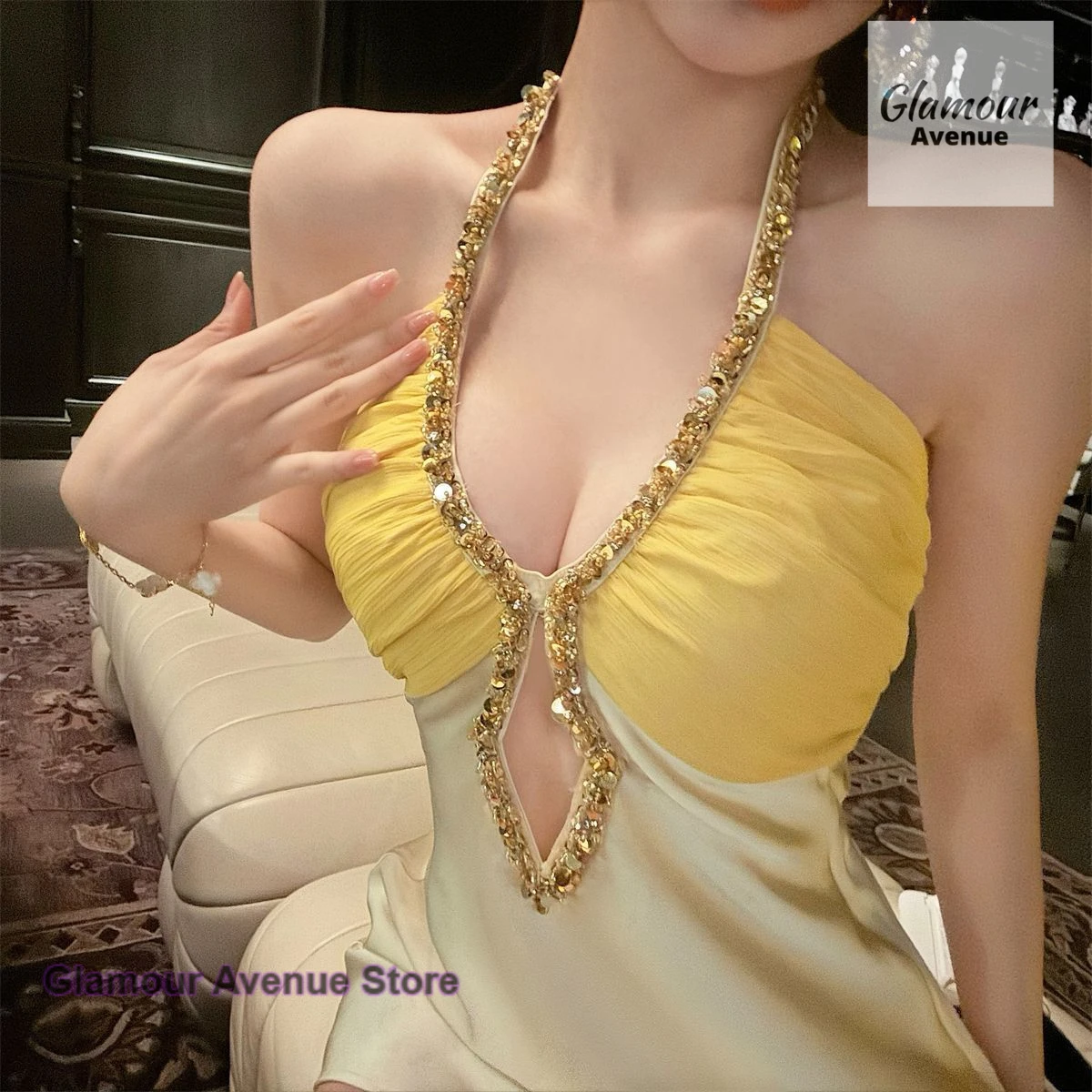 

Sexy senior sense hanging neck hollow sling dress female summer temperament fashion French backless waist slim skirt sexy dress